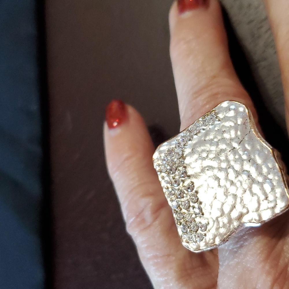 Ring - Picture 4 of 4